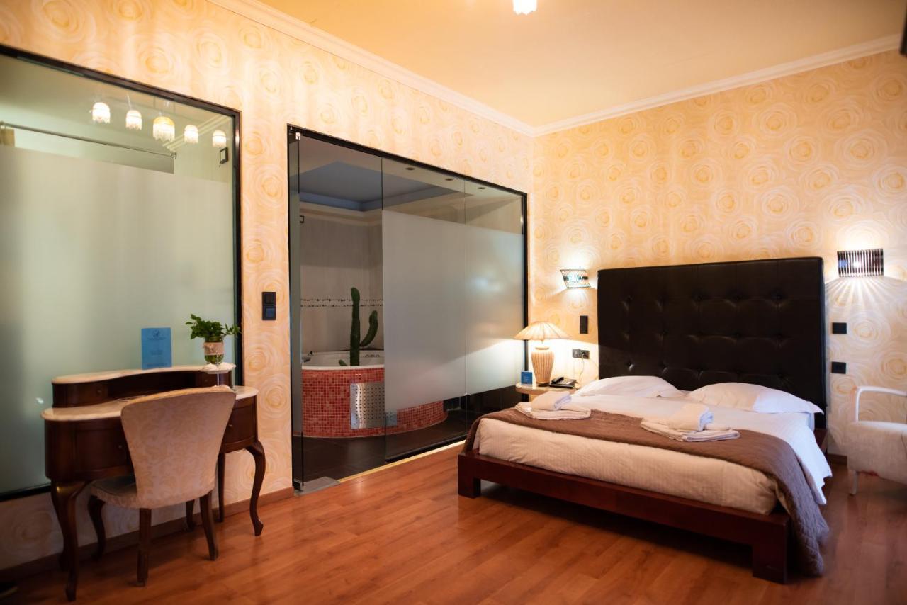 אתונה Anastazia Luxury Suites & Spa מראה חיצוני תמונה